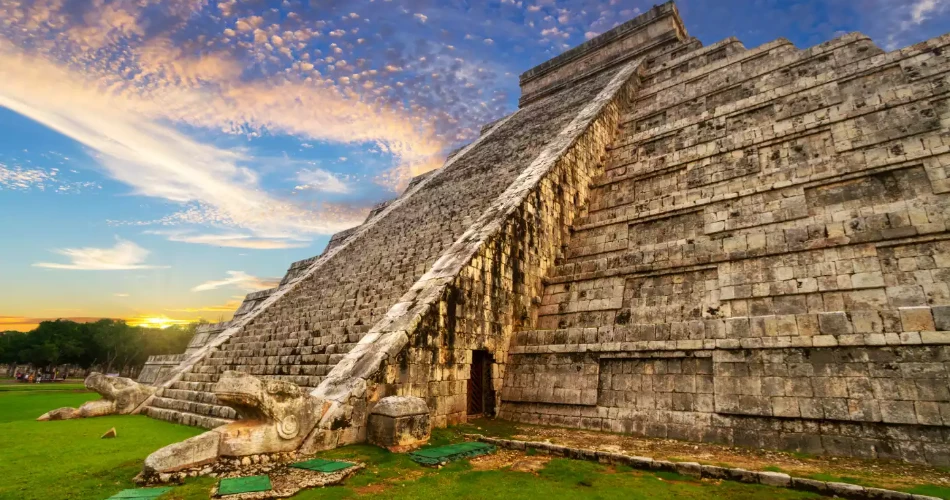 Ultimate First-Time Traveler's Guide to Cancun