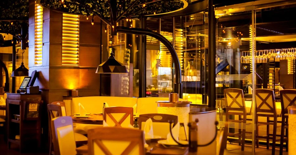 Best Waterfront Dining in Cancún